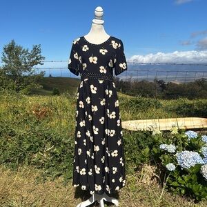 Vintage 90s Lauren Michele Honolulu Black Floral Polka dot Feminine Midi Dress